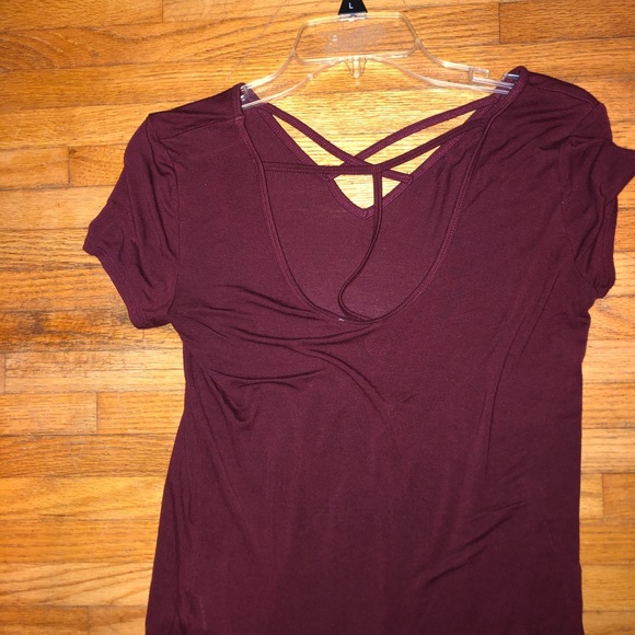 simple tee - Picture 2 of 2